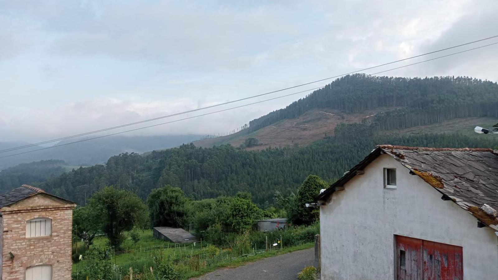 Apartamentos Minas De Silvarosa Вивейро Экстерьер фото